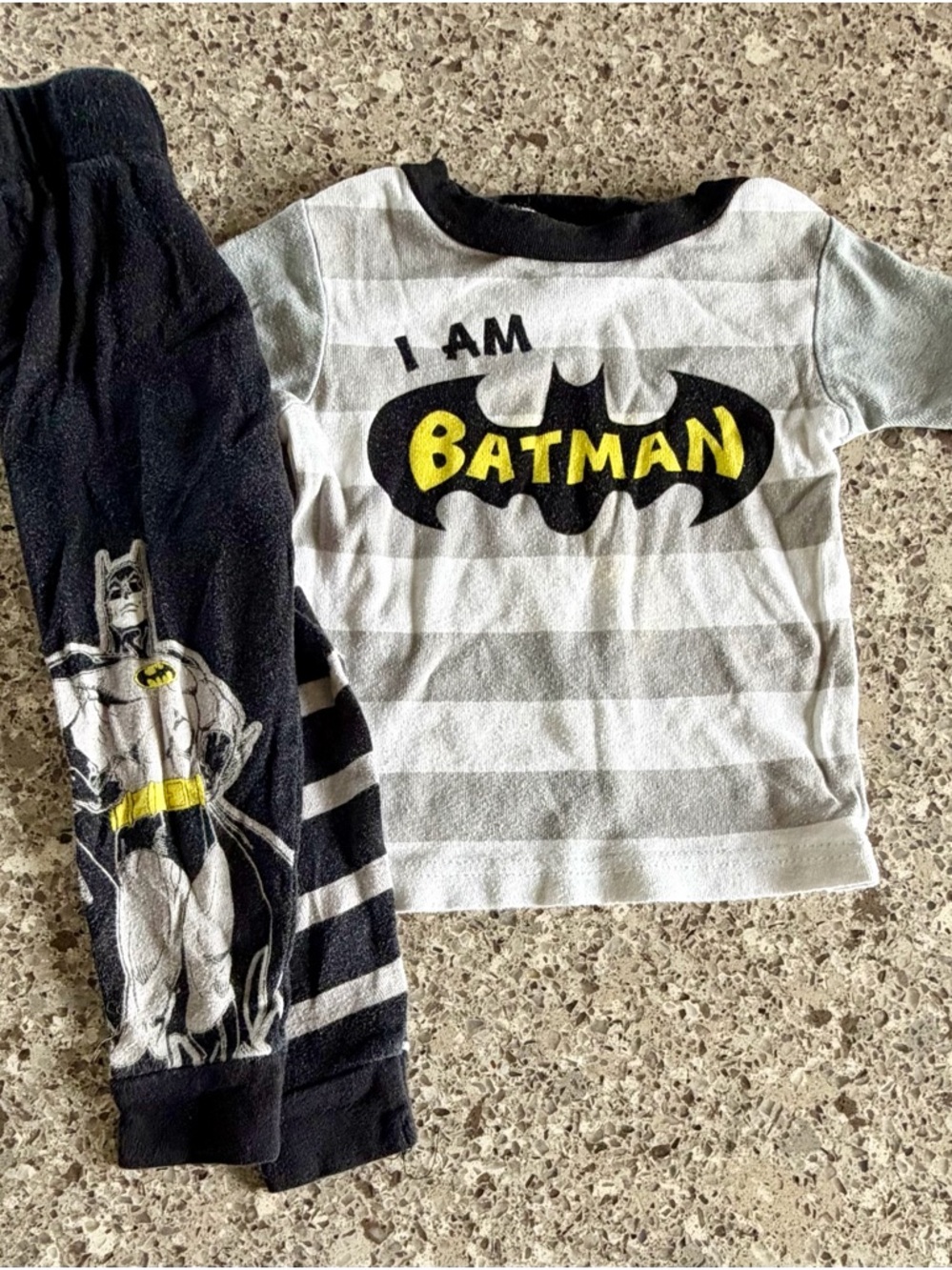 14 Piece l Boy’s Bundle l Size: 24M - Picture 13 of 14